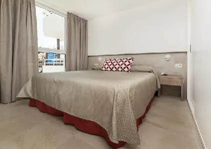 Hoposa Hotel & Apartments Villaconcha Port de Pollença 0*,  Španělsko
